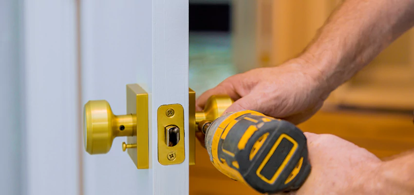 Local Locksmith For Key Fob Replacement in Country Club, Florida