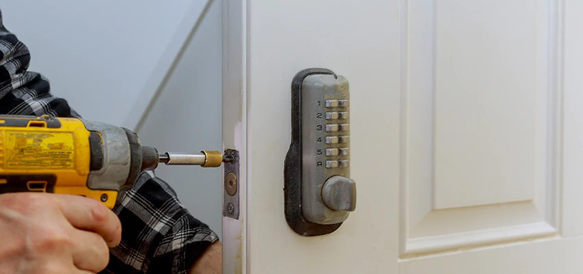 Digital Locks For Home Invasion Prevention in Country Club, FL